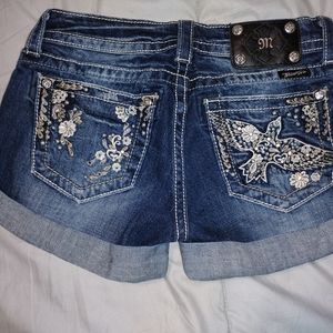 Miss me shorts size 27
